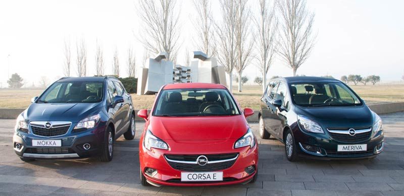 Nuevo Opel Astra: innovación con una amplia tradición Nuevo Opel Astra: innovación con una amplia tradición