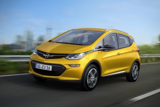 Opel anuncia el revolucionario coche eléctrico de batería Ampera-e Opel anuncia el revolucionario coche eléctrico de batería Ampera-e