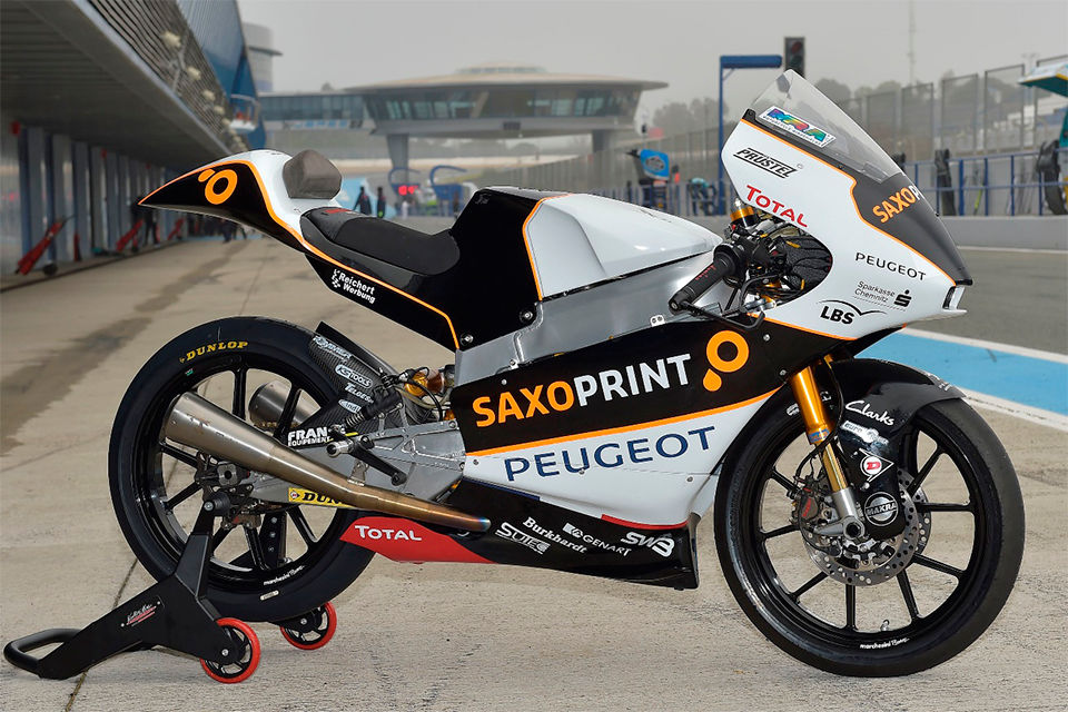 EL CAMPEONATO DEL MUNDO DE MOTO3™ DA LA BIENVENIDA A PEUGEOT MOTOCYCLES SAXOPRINT EL CAMPEONATO DEL MUNDO DE MOTO3™ DA LA BIENVENIDA A PEUGEOT MOTOCYCLES SAXOPRINT