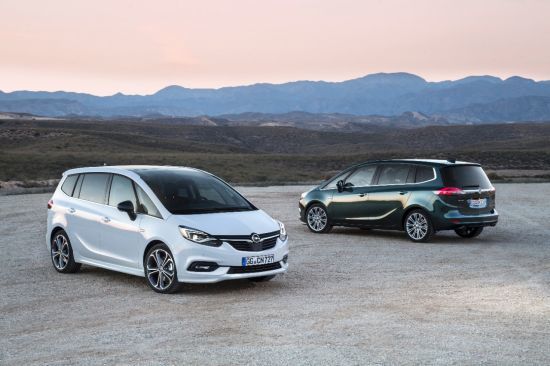 Conectividad y flexibilidad máximas: el salón sobre ruedas 4.0 de Opel Conectividad y flexibilidad máximas: el salón sobre ruedas 4.0 de Opel
