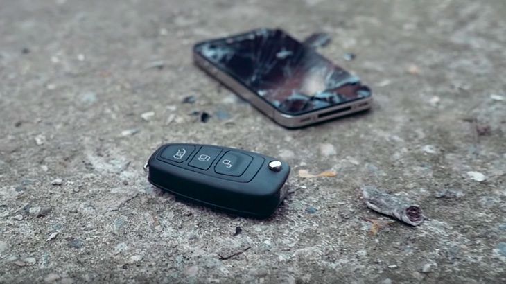 ¿Una tecnología resistente al agua, los golpes y las temperaturas extremas? La llevas en el bolsillo ¿Una tecnología resistente al agua, los golpes y las temperaturas extremas? La llevas en el bolsillo