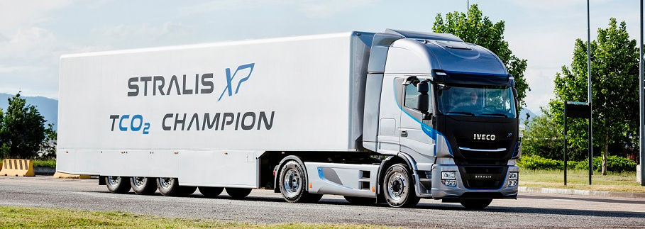 IVECO PRESENTARÁ OFICIALMENTE EL NUEVO STRALIS, EL CAMPEÓN DE TCO2, EN EL SALÓN INTERNACIONAL DE VEHÍCULOS COMERCIALES EN HANNOVER IVECO PRESENTARÁ OFICIALMENTE EL NUEVO STRALIS, EL CAMPEÓN DE TCO2, EN EL SALÓN INTERNACIONAL DE VEHÍCULOS COMERCIALES EN HANNOVER