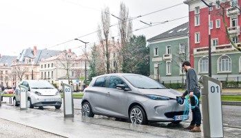 ¿Cuánto tiempo tarda en cargarse un coche eléctrico? ¿Cuánto tiempo tarda en cargarse un coche eléctrico?