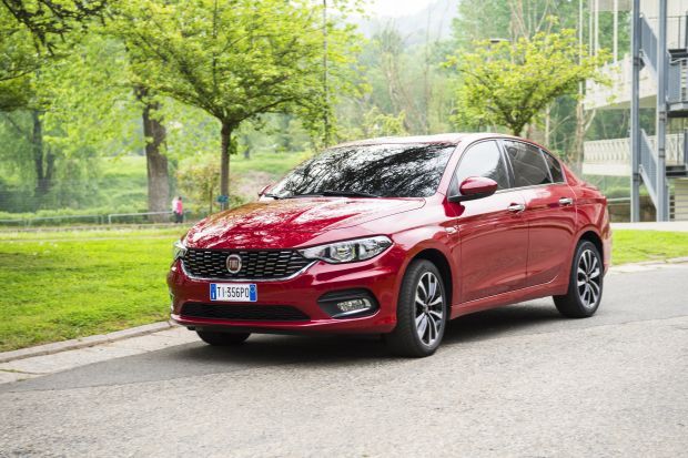 Fiat cierra una primera mitad de año con excelentes resultados Fiat cierra una primera mitad de año con excelentes resultados