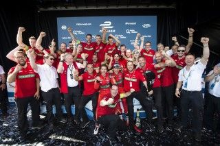 El piloto de Audi Lucas di Grassi Campeón de la Fórmula E El piloto de Audi Lucas di Grassi Campeón de la Fórmula E