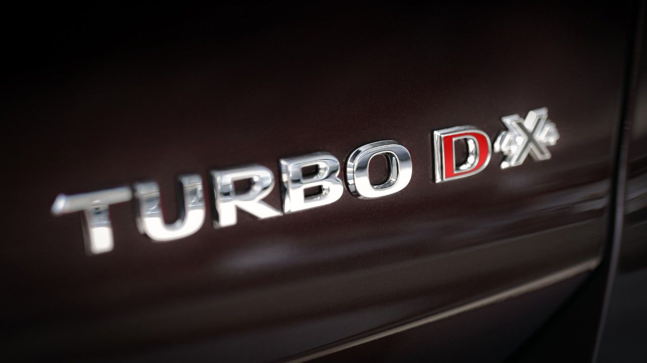 Nuevo motor diesel BiTurbo para el Opel Insignia Nuevo motor diesel BiTurbo para el Opel Insignia