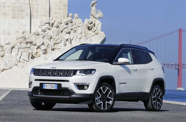 Jeep Compass en el arranque de la Champions con el FC Barcelona-Juventus Jeep Compass en el arranque de la Champions con el FC Barcelona-Juventus