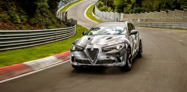 Alfa Romeo Stelvio Quadrifoglio, el SUV más rápido del mundo con el récord de vuelta en Nürburgring Alfa Romeo Stelvio Quadrifoglio, el SUV más rápido del mundo con el récord de vuelta en Nürburgring