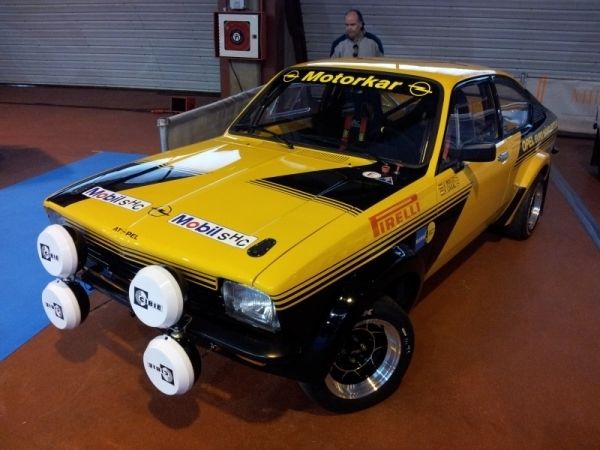 NUESTRO OPEL KADETT "WALTER ROHRL" EN RETROAUTO GALICIA NUESTRO OPEL KADETT "WALTER ROHRL" EN RETROAUTO GALICIA