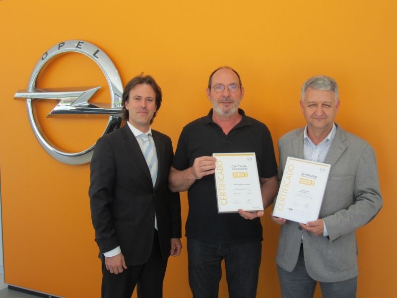 Opel Vara de Quart es premiado con el certificado RMAX Opel Vara de Quart es premiado con el certificado RMAX