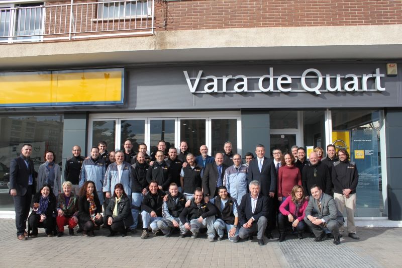 Vara de Quart galardonado por su baja siniestralidad laboral de la mano de ASEPEYO. Vara de Quart galardonado por su baja siniestralidad laboral de la mano de ASEPEYO.