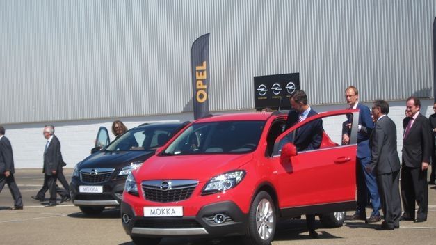 FELIPE VI VISITA FIGUERUELAS, DONDE SE FABRICA EL NUEVO OPEL MOKKA FELIPE VI VISITA FIGUERUELAS, DONDE SE FABRICA EL NUEVO OPEL MOKKA