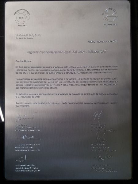 Argauto, galardonado de nuevo con el más prestigioso galardón que aporta la marca Opel a un concesionario en España, “Concesionario Opel del Año” Argauto, galardonado de nuevo con el más prestigioso galardón que aporta la marca Opel a un concesionario en España, “Concesionario Opel del Año”