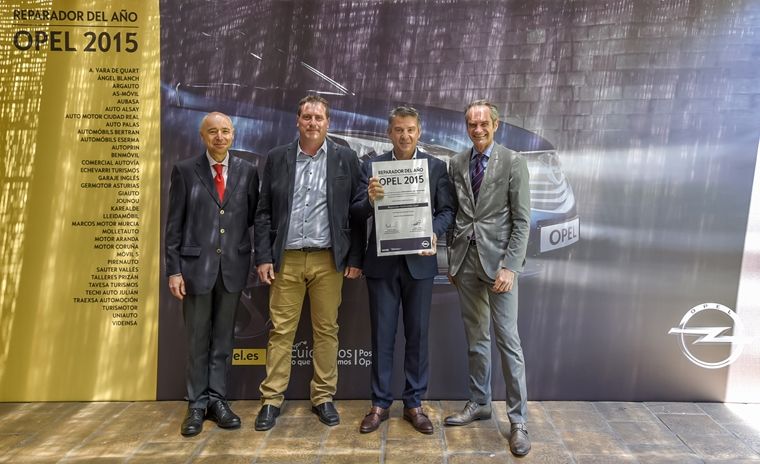 MEJOR REPARADOR DEL AÑO 2015 MEJOR REPARADOR DEL AÑO 2015