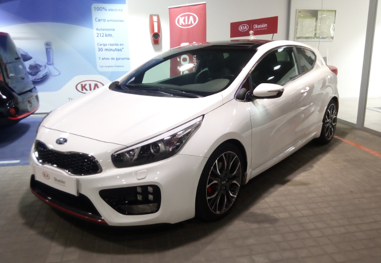 Kia Pro Cee'd GT 204CV de Ocasión por 18.900€ Kia Pro Cee'd GT 204CV de Ocasión por 18.900€