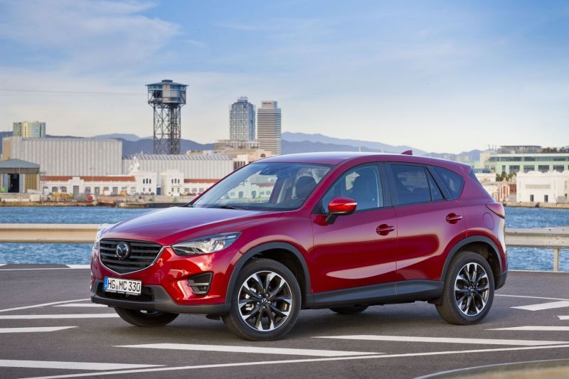 Mazda, pionera en España al ofrecer la frenada automática de emergencia de serie en el CX-5 Mazda, pionera en España al ofrecer la frenada automática de emergencia de serie en el CX-5