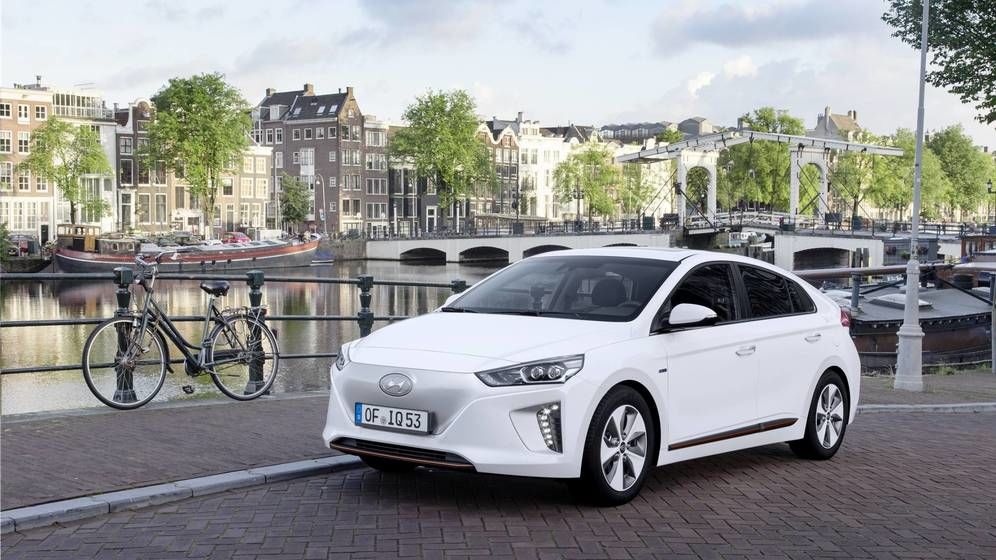 HYUNDAI PREPARA COCHES ELÉCTRICOS CON 400 KM DE AUTONOMÍA. HYUNDAI PREPARA COCHES ELÉCTRICOS CON 400 KM DE AUTONOMÍA.