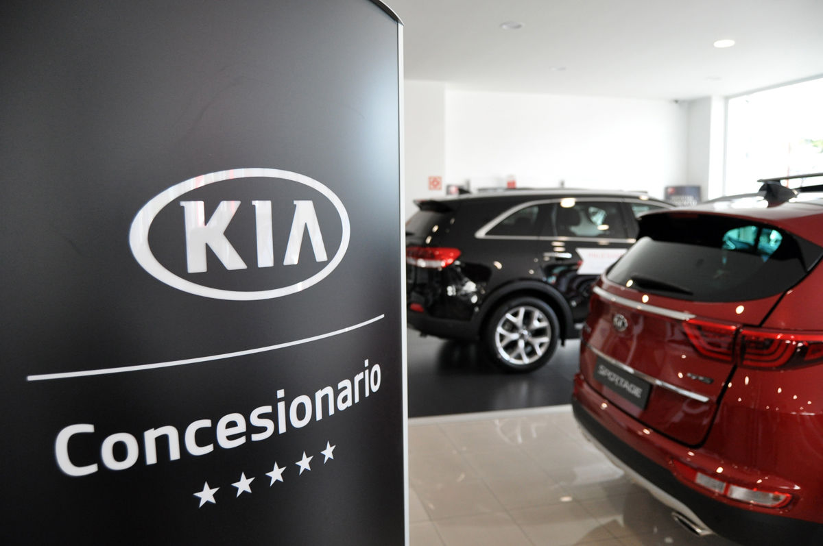 Corgal Automóviles recibe el distintivo “Instalación 5 estrellas” Corgal Automóviles recibe el distintivo “Instalación 5 estrellas”