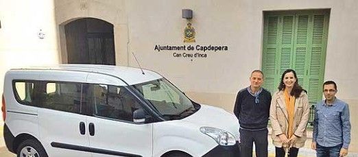L'Ajuntament de Capdepera estrena Opel Combo L'Ajuntament de Capdepera estrena Opel Combo