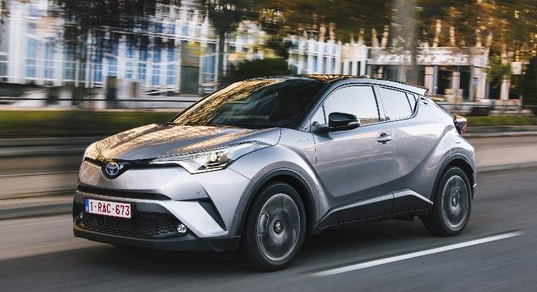 Toyota C-HR: un SUV híbrido que rompe moldes Toyota C-HR: un SUV híbrido que rompe moldes