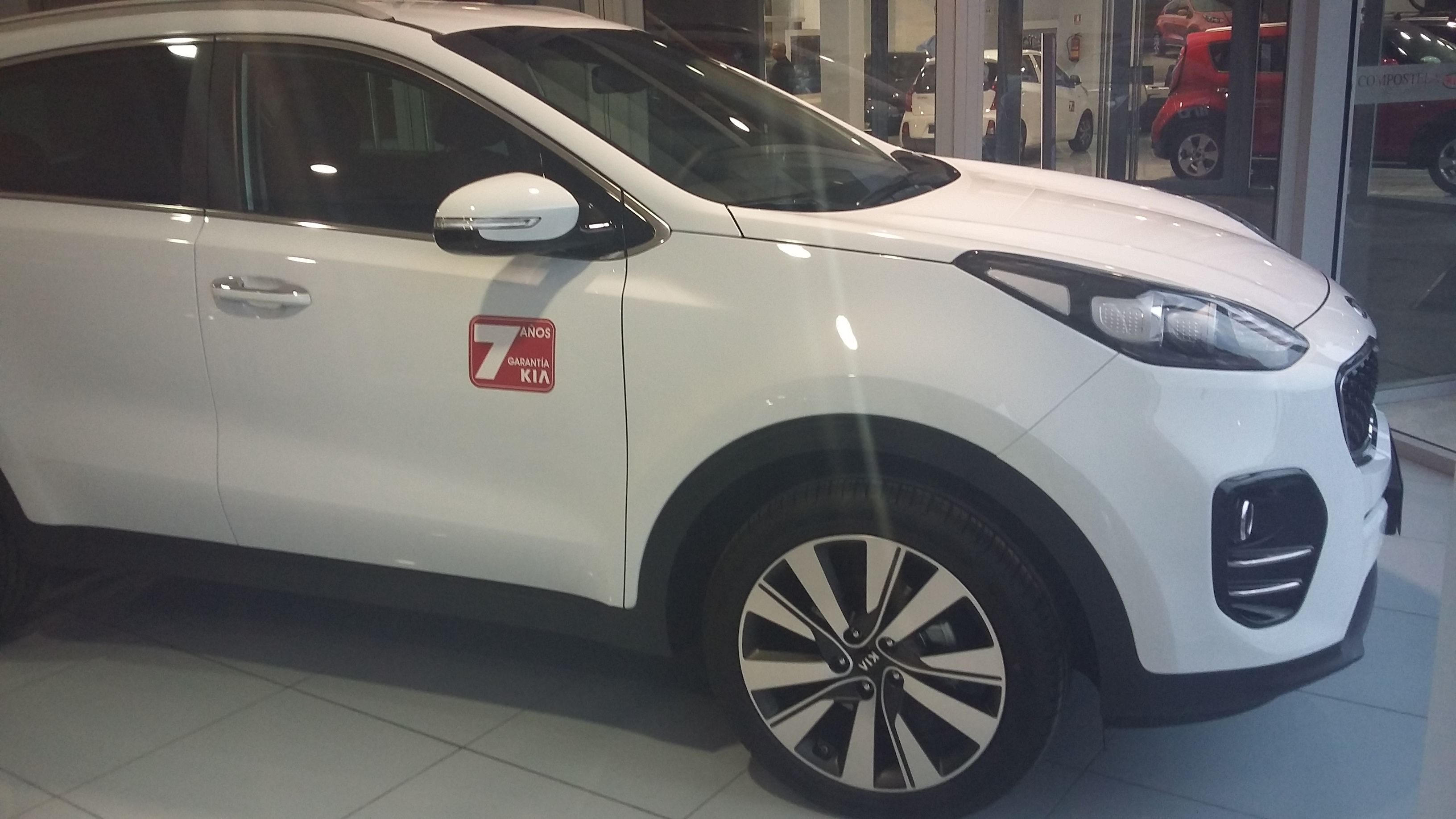 Nueva Serie Limitada Kia Sportage XTECH17 Nueva Serie Limitada Kia Sportage XTECH17