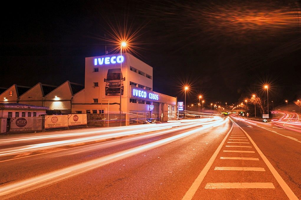 Imagen Corporativa TRUCK STATION Imagen Corporativa TRUCK STATION