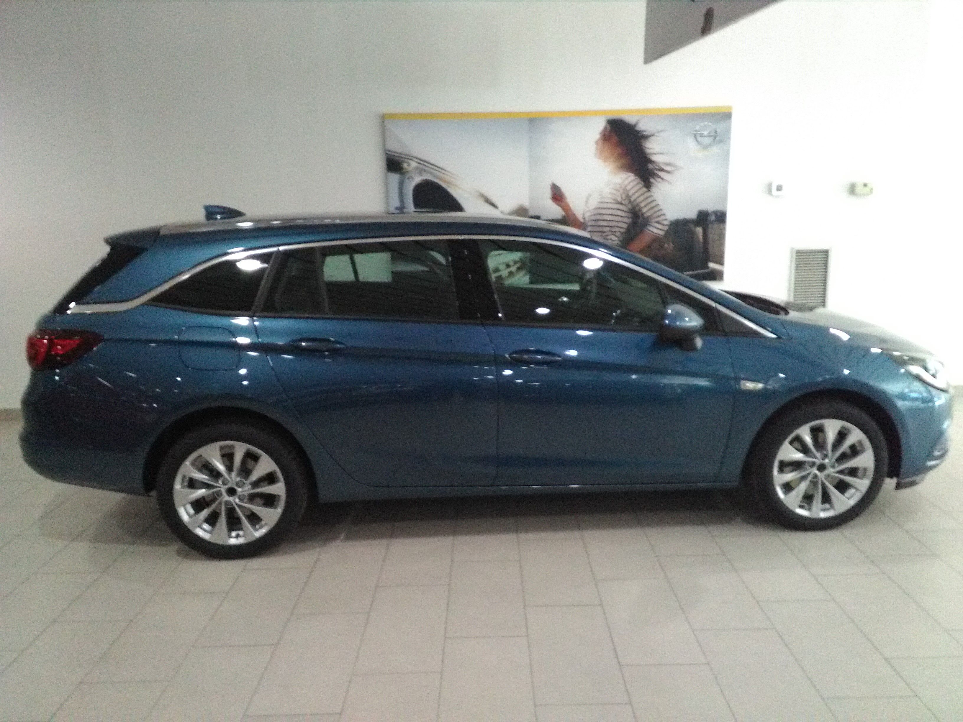 OPEL ASTRA ST EXCELLENCE 1.6CDTI 136CV 6V S/S AZUL OCÉANO DESDE 19.590€ VEHICULO NUEVO A MATRICULAR OPEL ASTRA ST EXCELLENCE 1.6CDTI 136CV 6V S/S AZUL OCÉANO DESDE 19.590€ VEHICULO NUEVO A MATRICULAR